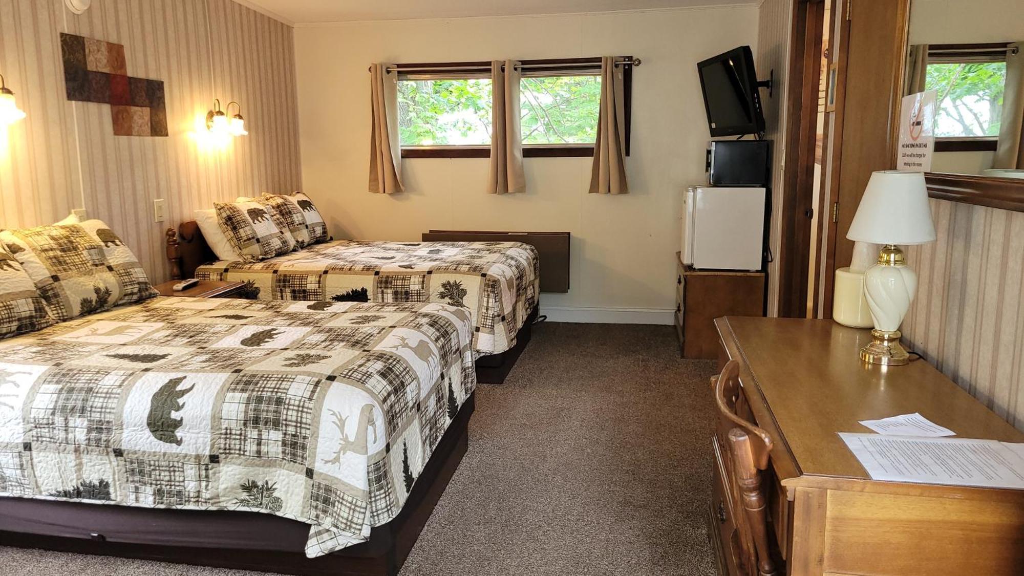 Weirs Beach Motel & Cottages Dış mekan fotoğraf