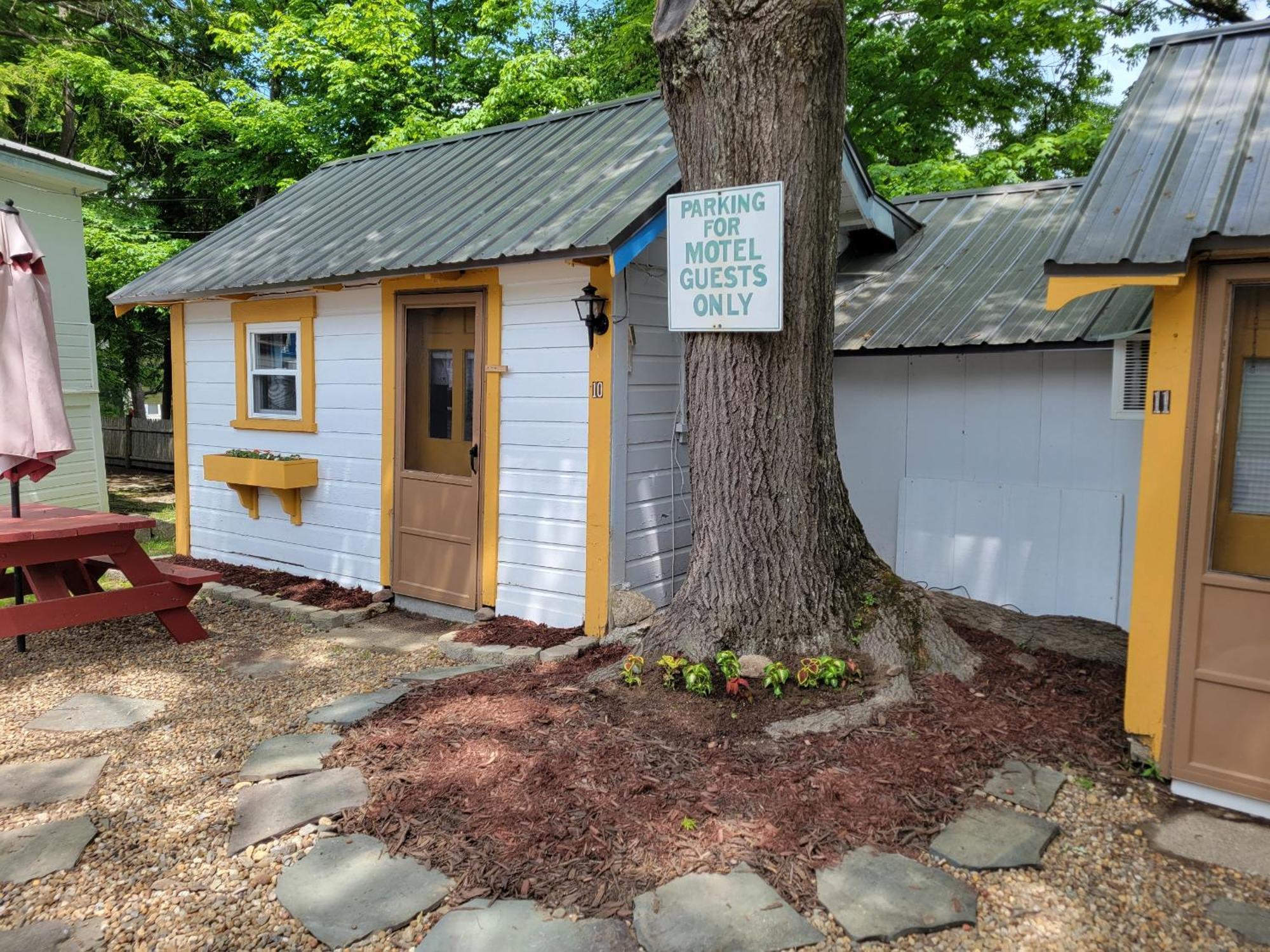 Weirs Beach Motel & Cottages Dış mekan fotoğraf